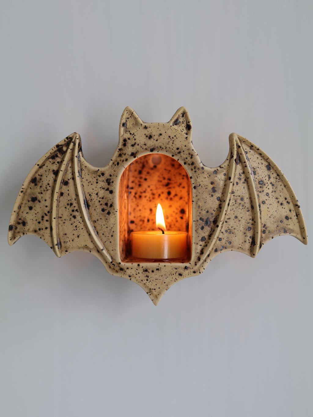 Bat Tealight Holder, Sandstone