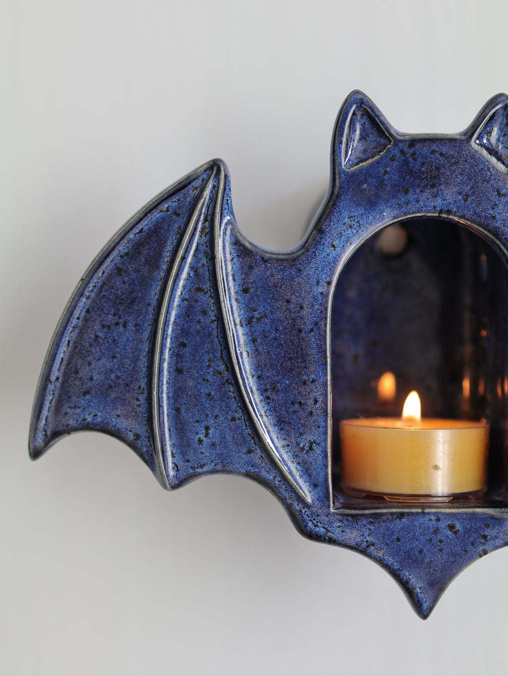 Bat Sconce, Abyss No. 1