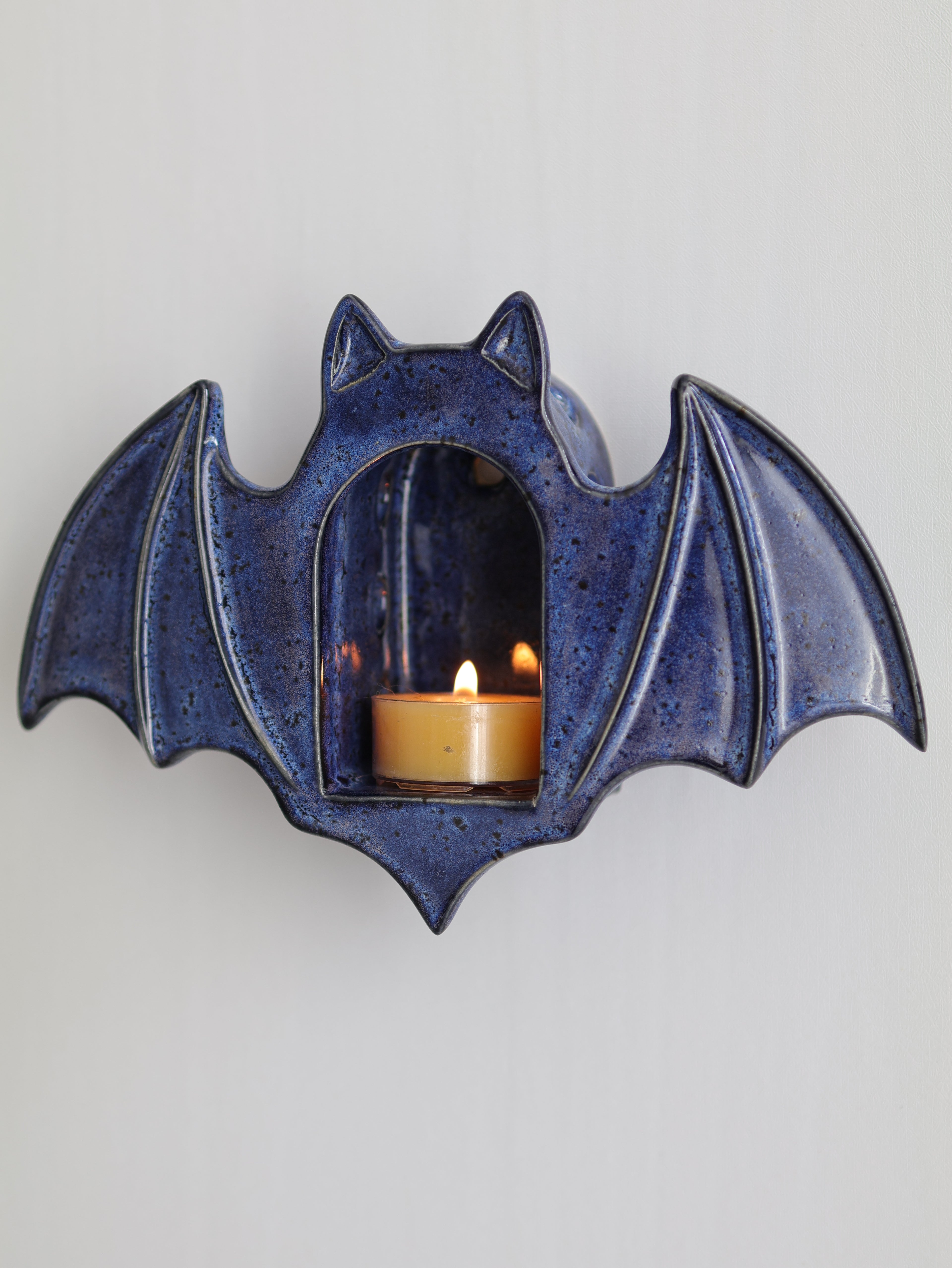 Bat Sconce, Abyss No. 1