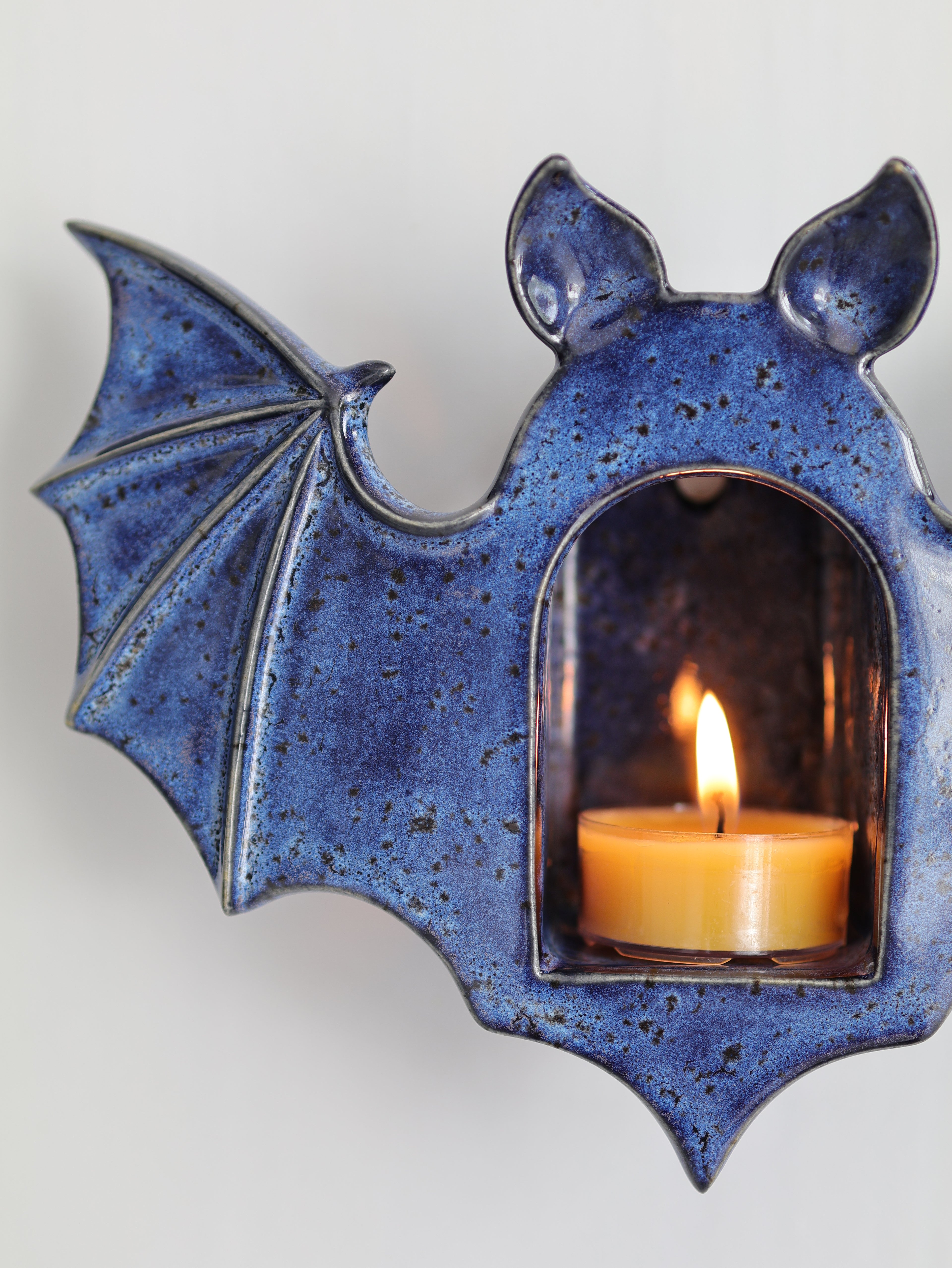 Bat Sconce, Abyss No. 3