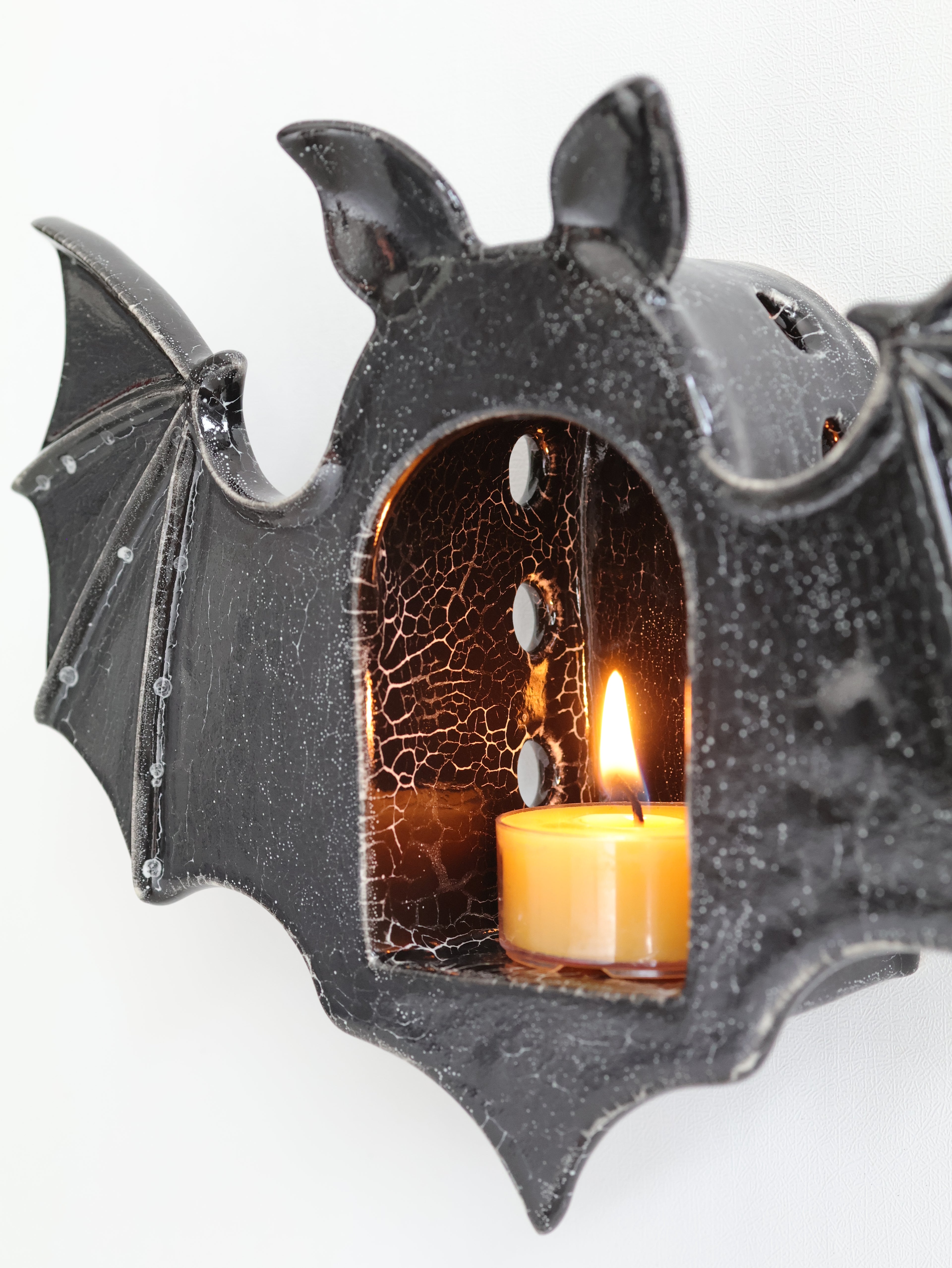 Bat Sconce, Obsidian