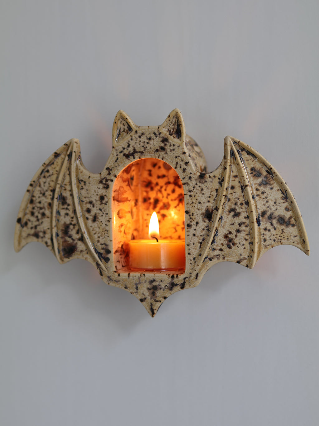 Bat Tealight Holder, Sandstone