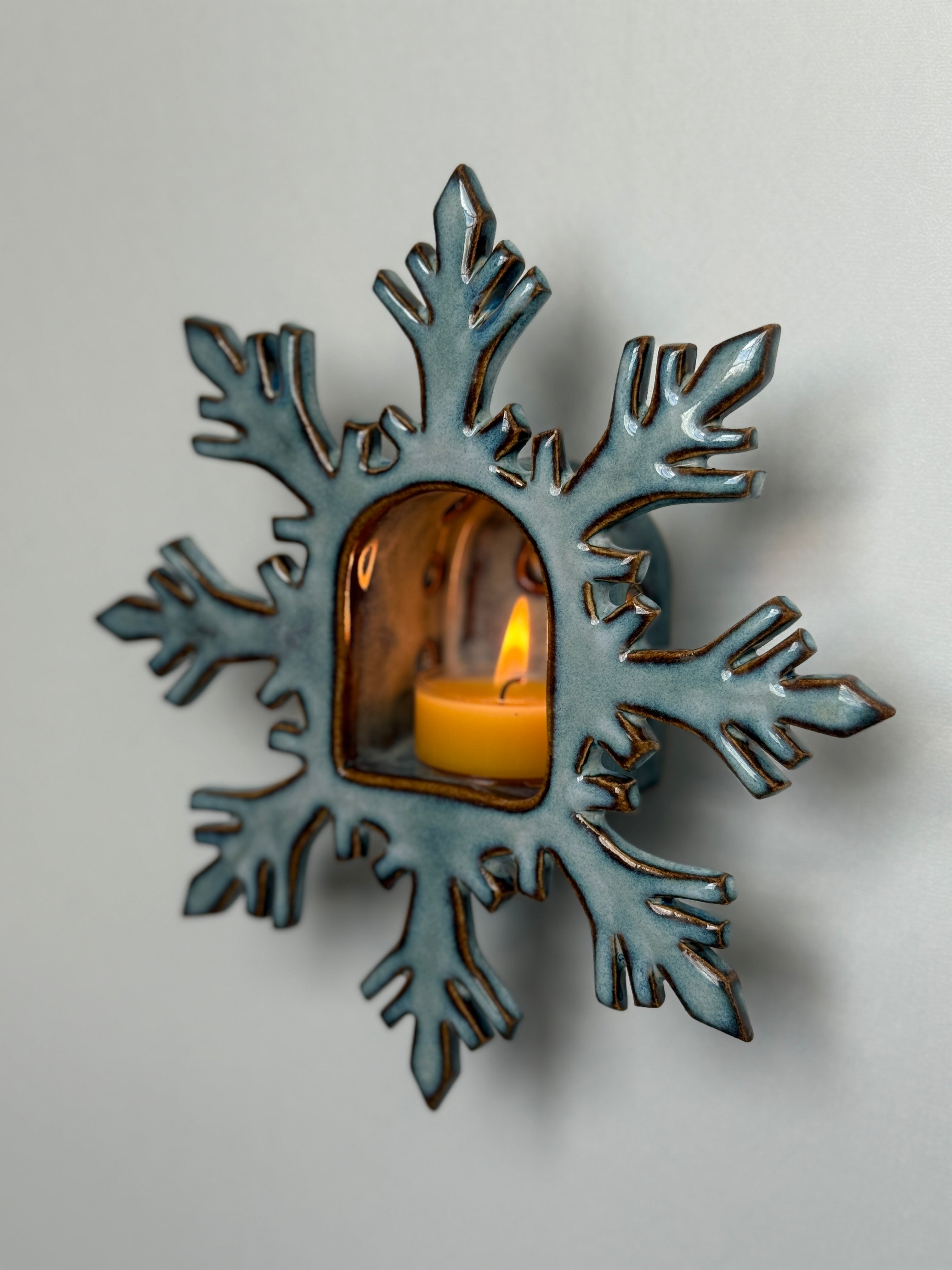 Snowflake Tealight Holder, Icy Blue